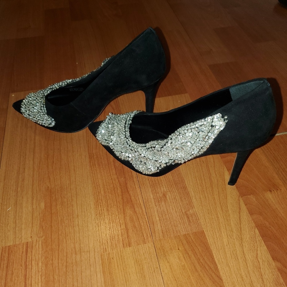 Gianni Binni size 9.5 bejeweled pumps